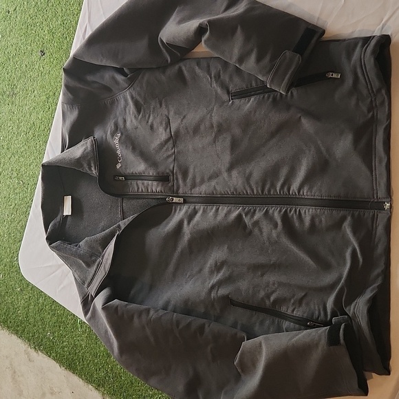Columbia Zip Up Light Jacket - Picture 1 of 6